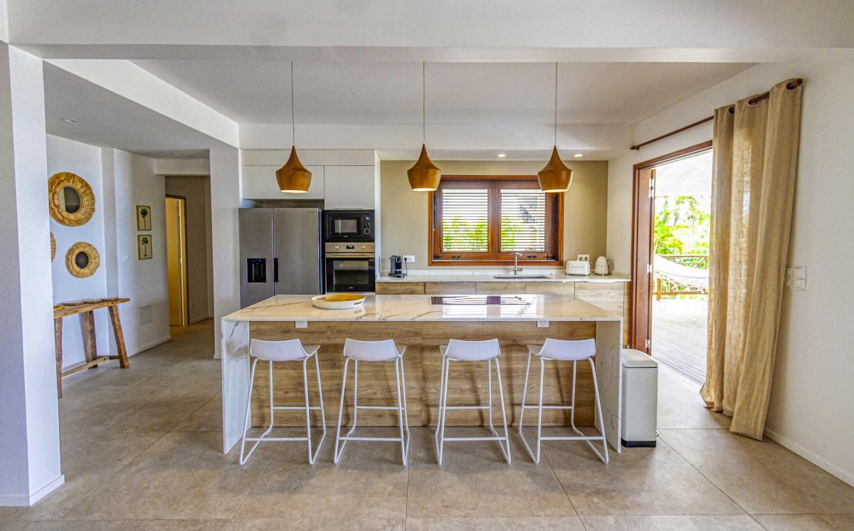16_Location villa  vue mer Deshaies Guadeloupe_Cuisine Vue Mer